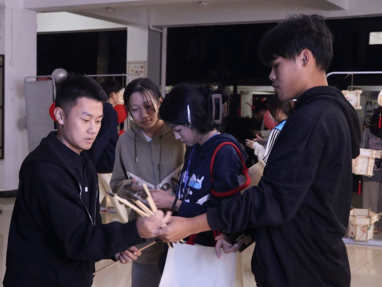 英国上市公司365