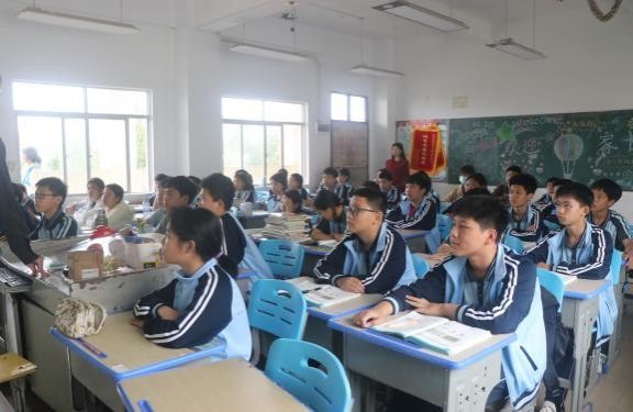 英国上市公司365