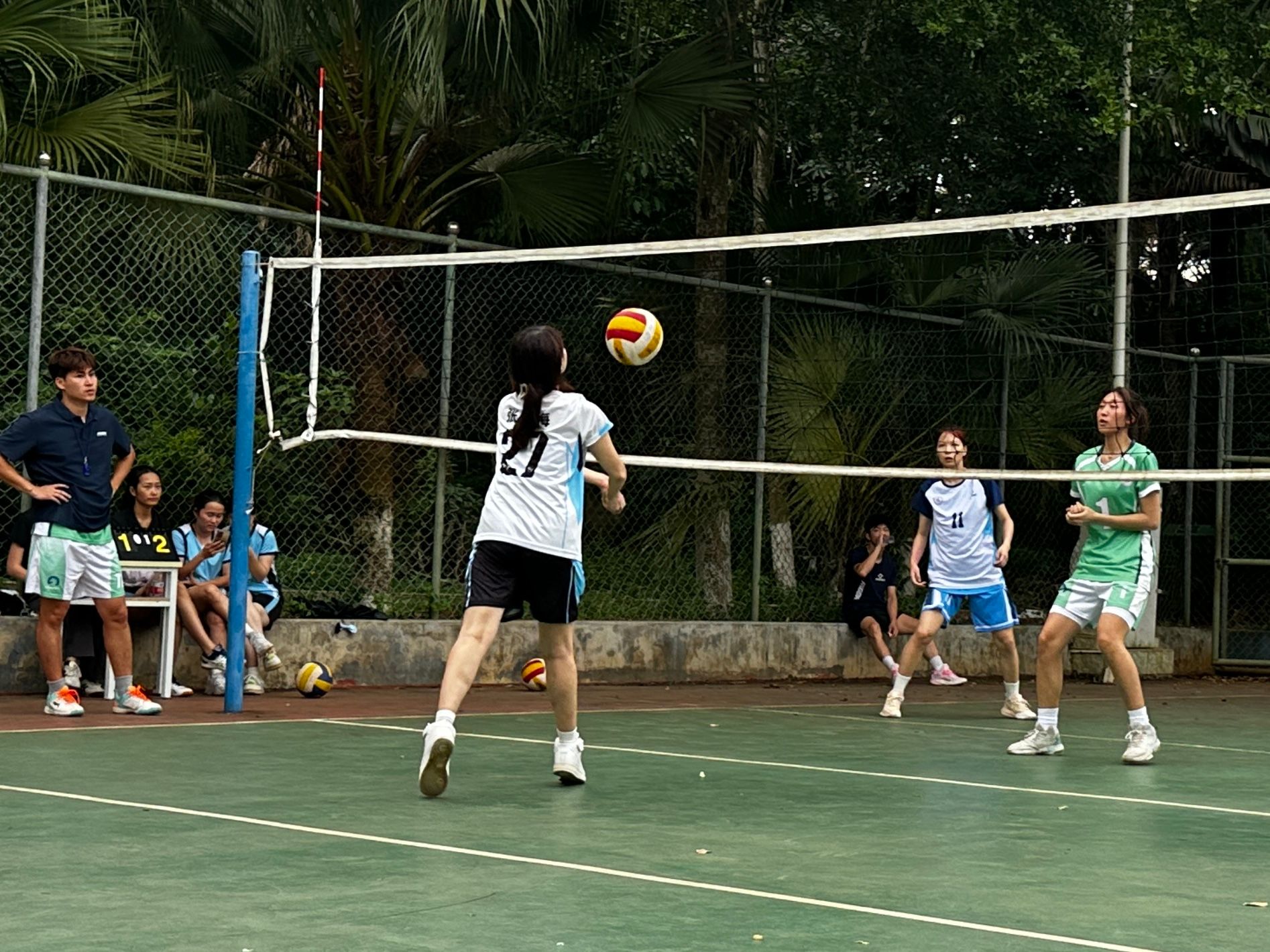 英国上市公司365