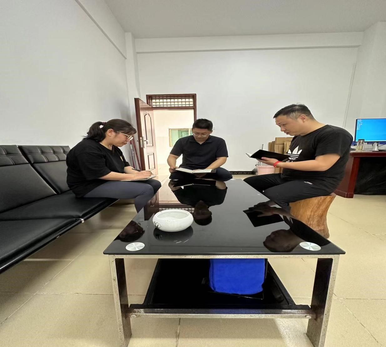 英国上市公司365