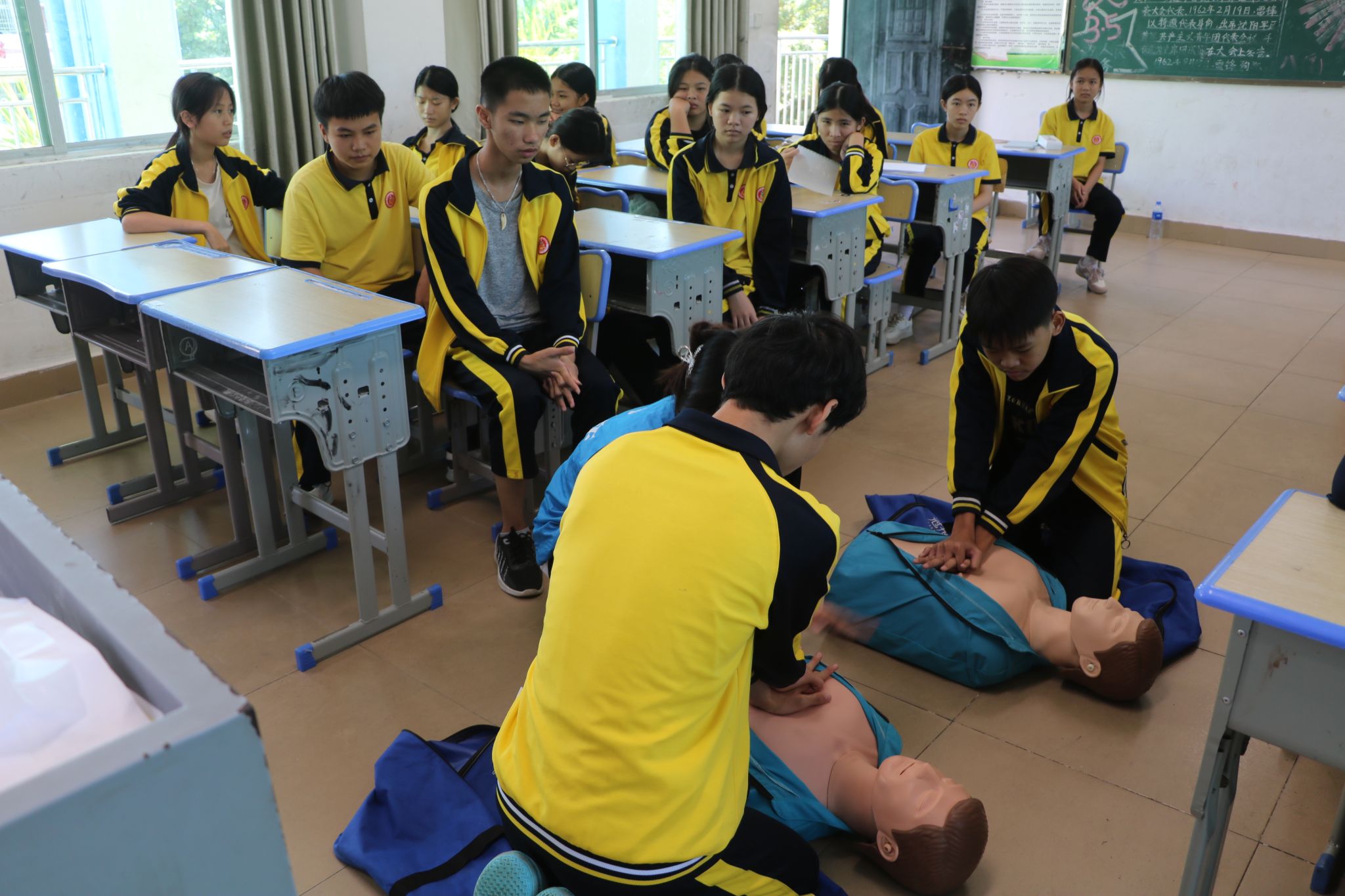 英国上市公司365