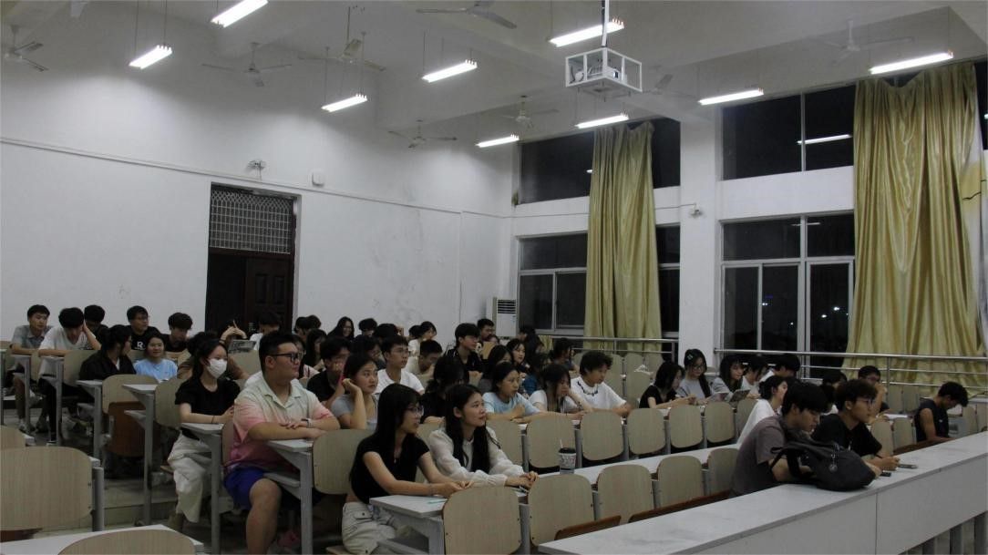 英国上市公司365