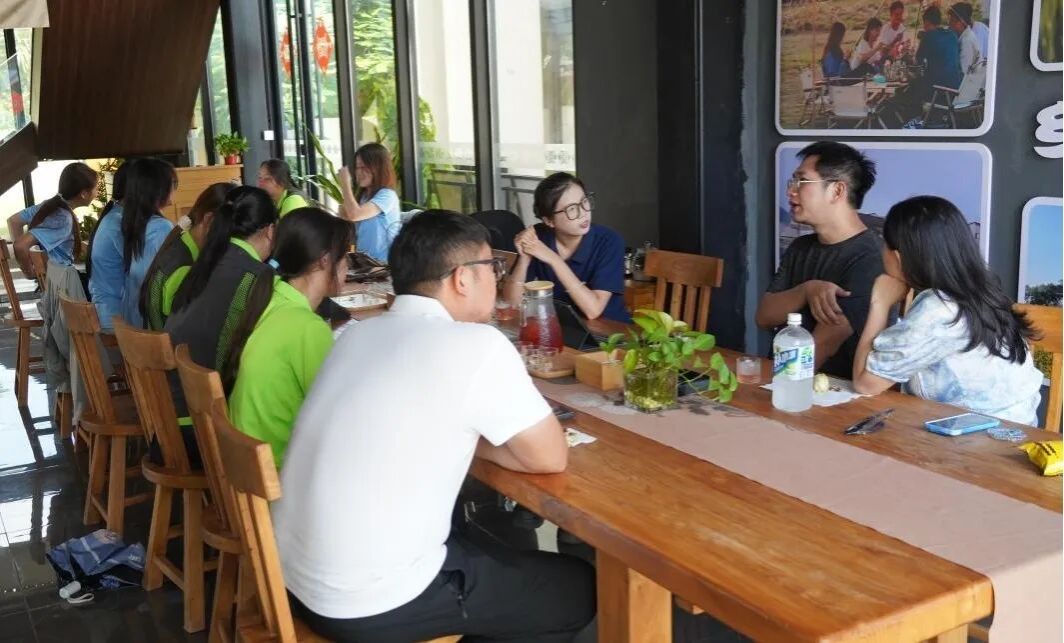 英国上市公司365