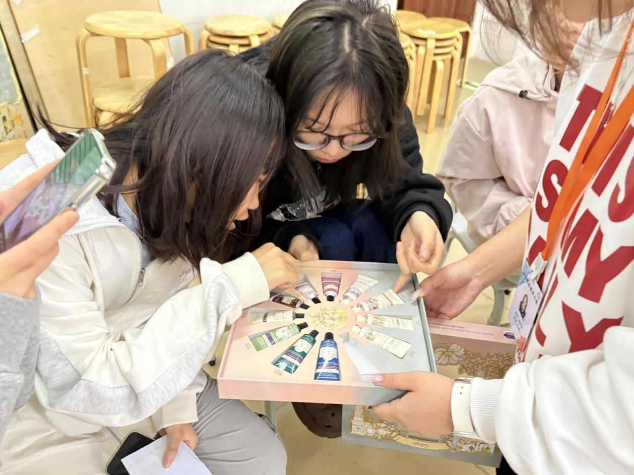 英国上市公司365