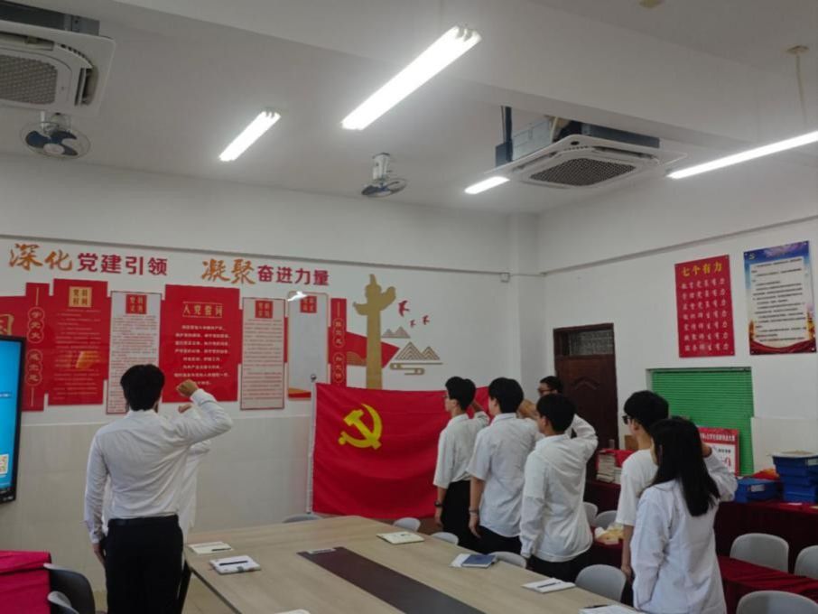 英国上市公司365