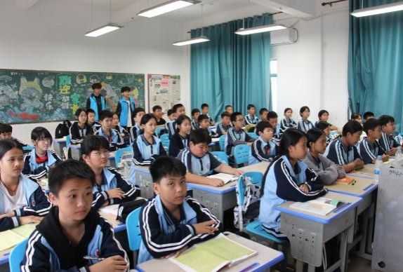 英国上市公司365