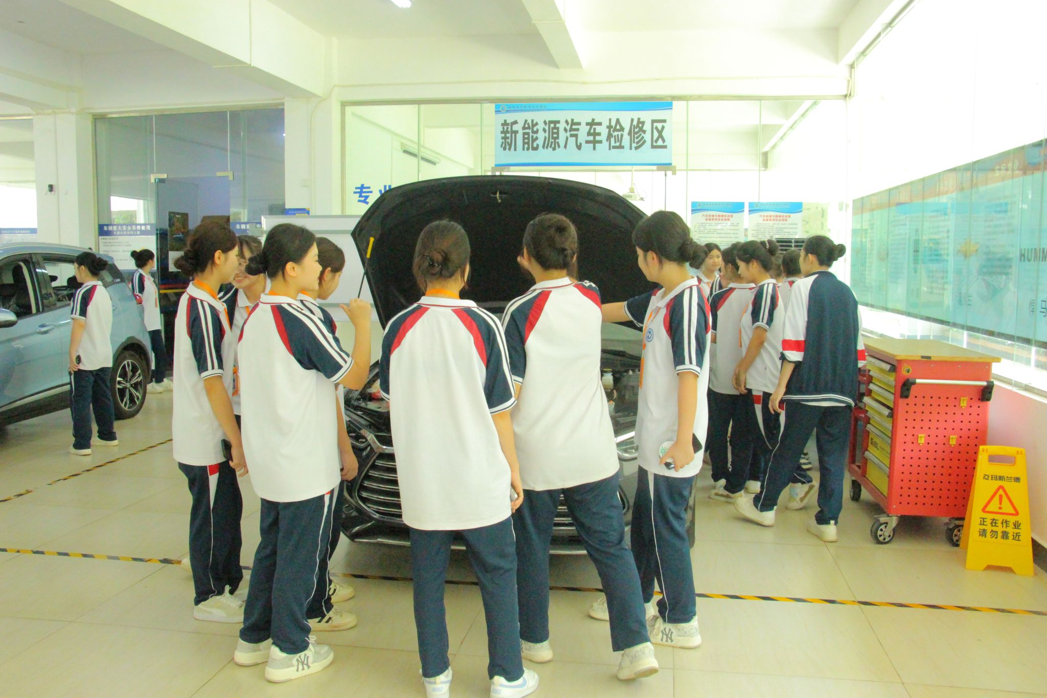 英国上市公司365