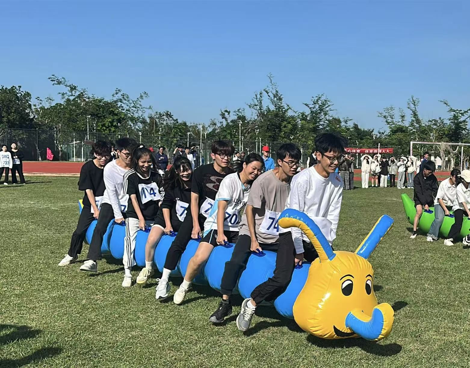 英国上市公司365