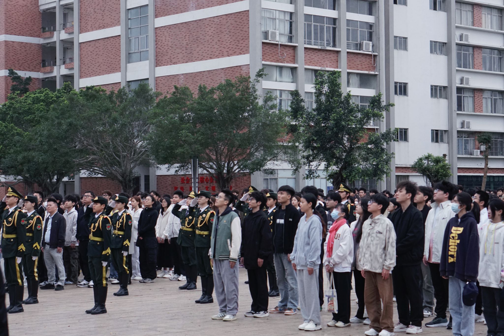 英国上市公司365