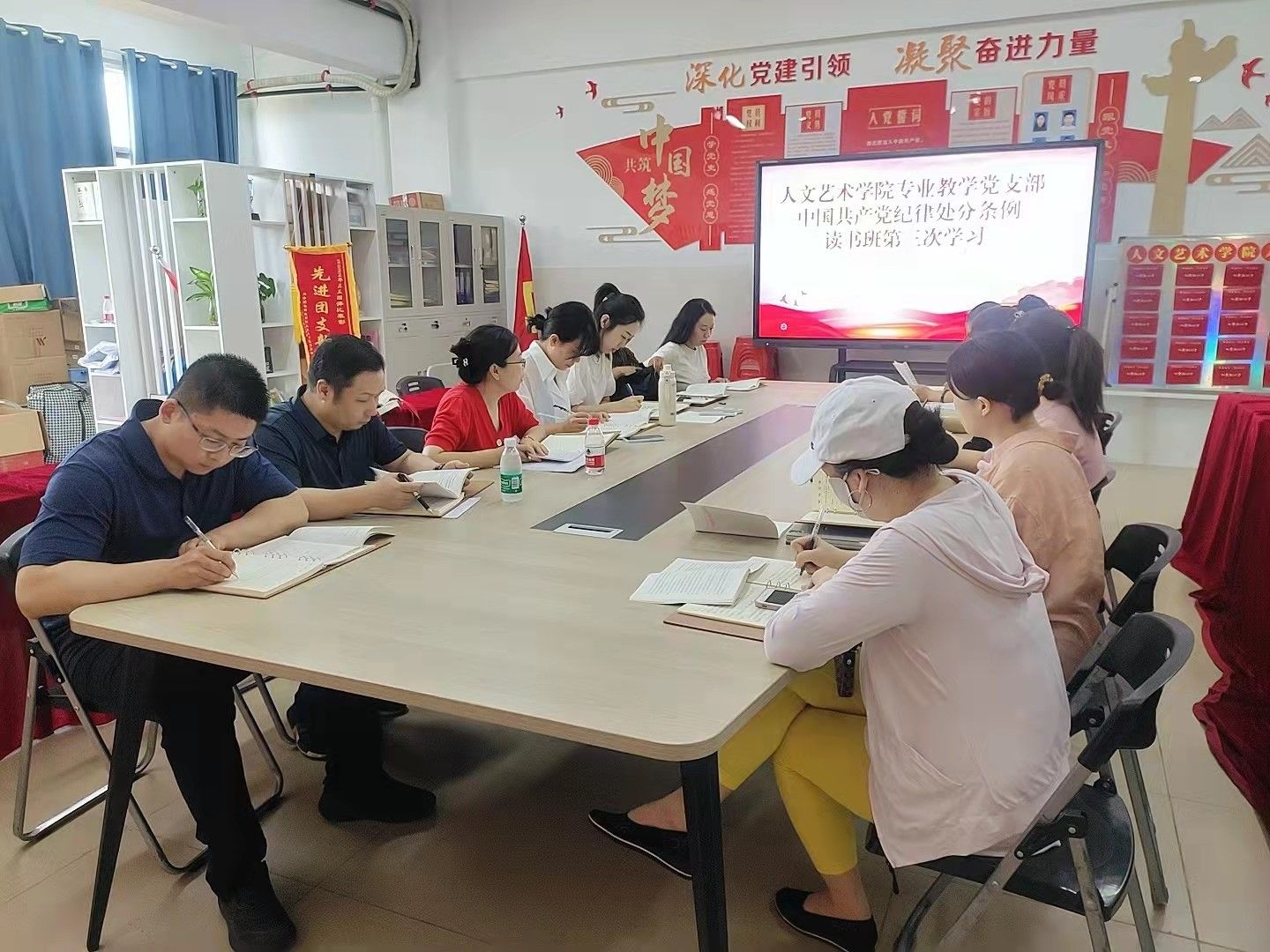 英国上市公司365