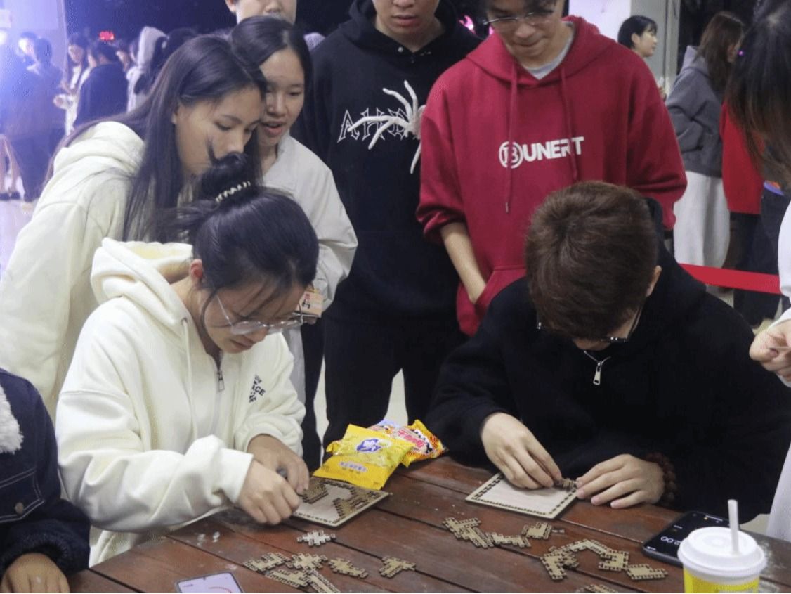 英国上市公司365